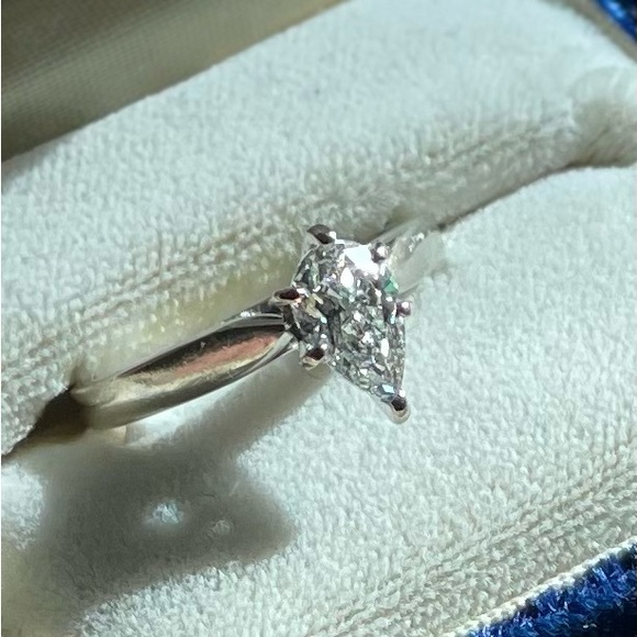 Jewelry - GIA Certified Diamond Ring